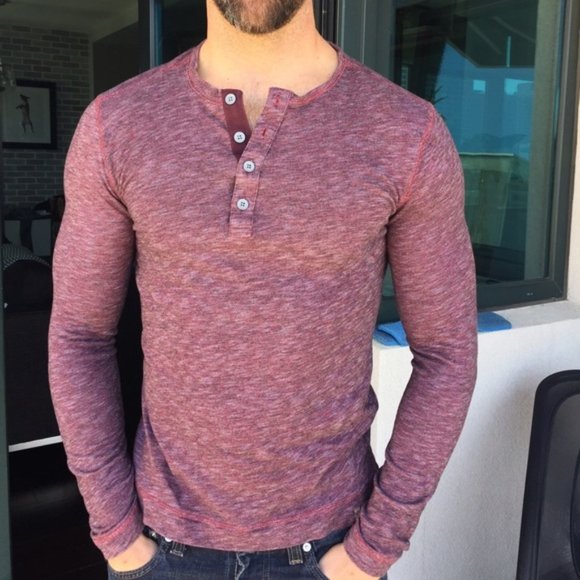 Banana Republic Heathered Maroon Henley